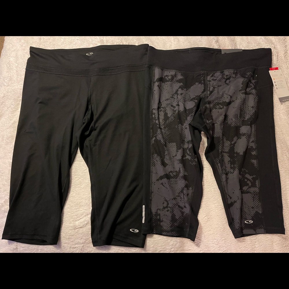 Champion - 2 pair of workout capri pants - Black and Black / Gray - Size XL